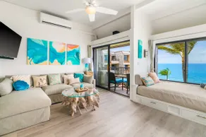 Sea and Sky Kauai, an Oceanfront Penthouse dream - Image 2