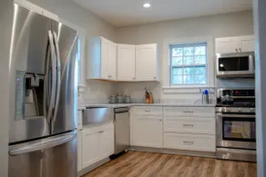 Luxurious Craftsman in Historic San Marco - Image 3