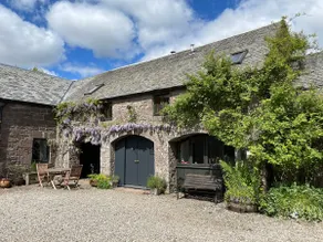 Charming, converted steading with hot tub - Image 2
