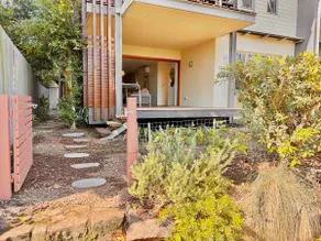 Cosy Apartment at North Shore Village Twin Waters - Private Garden - 2 Min Walk to Beach & River - Image 4
