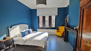 Stylish 2 bedroom apartment in Brussels - Image 2