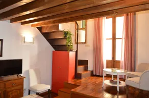 Nuncio Viejo Apartments, Apartment with king-size bed. - Image 4