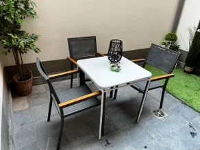 Modern Studio with Private Garden Walk to Center - Image 2