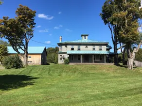Stony Brook Farmhouse Get Away with 800 acres - Image 2
