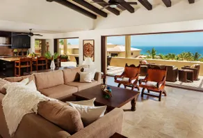 Walking Distance to the One&Only Palmilla Hotel - Image 4
