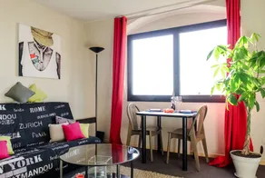 Cosy - Negresco - AC - 5 min walk to Beach - Image 3