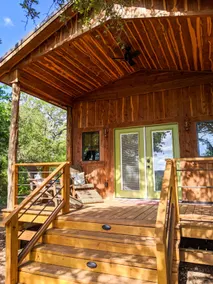 Hawk's Hollow- A Funky Hill Country Cabin - Image 3