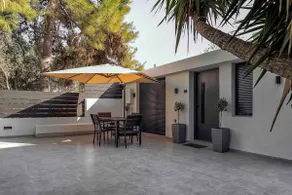 Kavouri Seaside Luxury Bungalow - Image 2