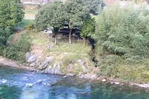 [Gujo/Mino] Rental villa Kawabe no Kakurega/Enjoy BBQ and a wood stove on the river view roofed deck - Image 3