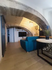 Apartment with a hot tub - Image 3