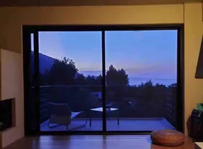 ”Comfort and view, next to a mountain and the sea” - Image 4