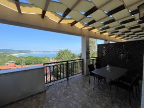Santa Marina 2-bedroom apt. w/ Sea View + Terrace - Image 4