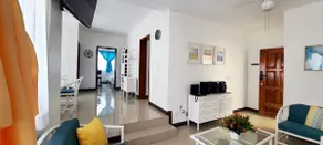 Apartment in Manzanillo with a pool and beach access - Image 5