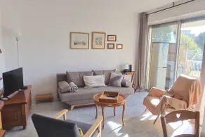 Superb flat in a residence Collines d'Estanove - Image 2