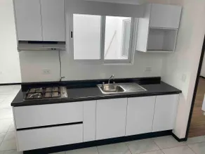 Beautiful Contemporary Accommodation (We bill) - Image 5