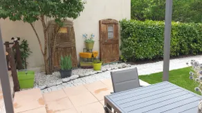 Studio with garden by the river and Jacuzzi - Image 4