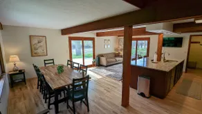 Sycamore House- Chalet on the Olentangy River - Image 4