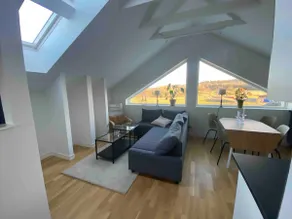 Lovely vacation accommodation with a rural setting. - Image 5