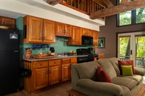 Paddler's Lane Retreat - Image 2