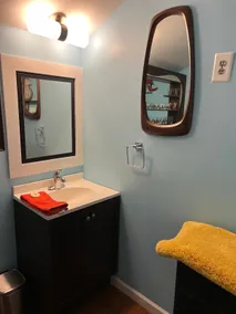 MidCentury Retreat-Near State Park-Pool & Pinball! - Image 4