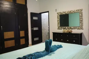 La Fortaleza - 5th Avenue (4th) - Image 5