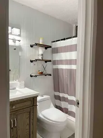 Great view rental unit• Close to everything we love• Peaceful neighborhood - Image 2