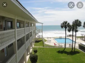 Beachfront Paradise - Image 5