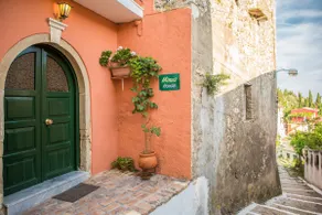 Traditional Cozy House in the Village Ano Garounas - Image 2