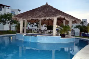 Nautical Club - Marielle - Image 4