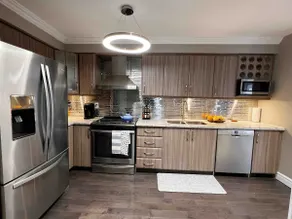 Spacious 3BDR Home Central Markham - Image 3