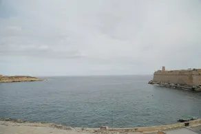 Valletta house close to the sea - Image 2