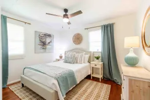Cozy Cottage, 4 Beds, Sleeps 6, Big Fenced Yard - Image 4