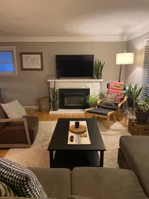 Cozy home on quiet mature street w/ outdoor space - Image 1