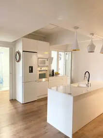 Nordic apartment in downtown Zarautz - Image 4