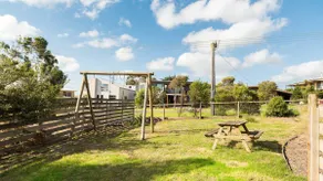 Beulah - sleeps 8 - Image 4