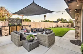 Stunning San Diego Home w/Pool,Spa,Outdoor Oasis - Image 4