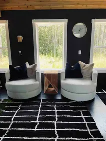 Stay SHOME-where unlike ordinary *hot tub included - Image 3