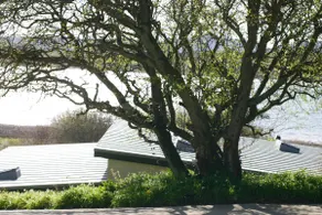 Stunning house, stunning sea views from own hottub - Image 4