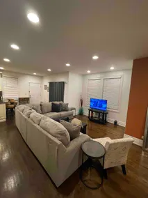 Woodlawn Oasis | Modern 3BR Near UChicago - Image 3