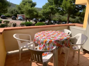 Sea View, Beach below the house, free parking - Image 2