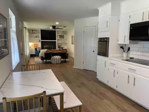 Modern galley - Image 2