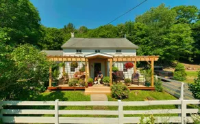 Star Field Farmhouse...Cooperstown Dreams Park Paradise awaits! - Image 2