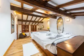 Florence apartment in the history villa - Image 2