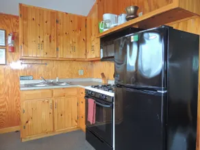 (#6) Waterview 2 bedroom/1 bath cottage - Image 5