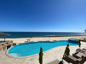 BEACHFRONT 3Bed/2Bath Luxury Beach/Surfer paradise - Image 3