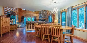 Log Gables - Lake Front - Image 4