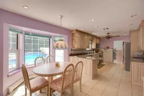 Beach Retreat - Heated Pool, Game Room & Bar - Image 5
