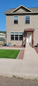 Modern Townhome Walking Distance of Downtown - Image 4