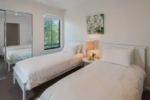 Round About Bulimba - Executive 3BR Bulimba apartment near Oxford St shops and restaurants - Image 4
