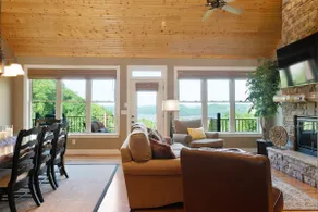 ♡ Your Happy Place Overlooking Center Hill Lake ♡ - Image 3